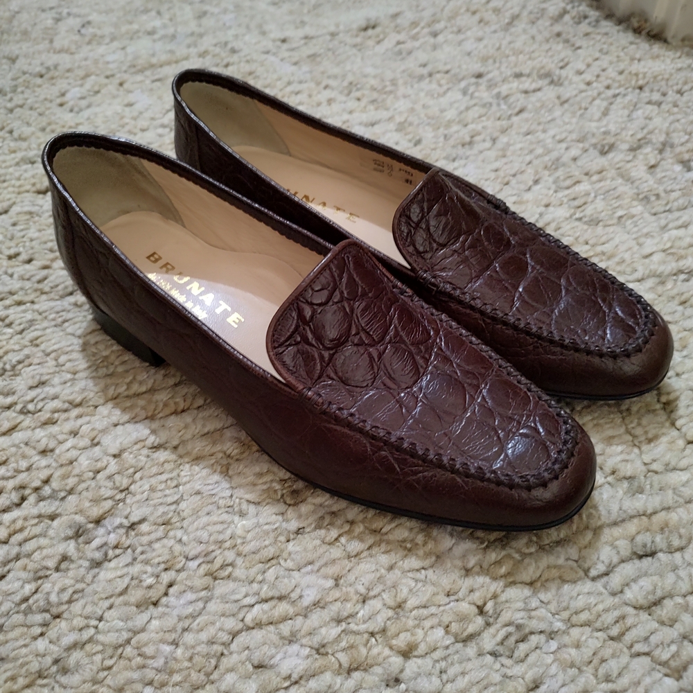 Brunate Classic Brown Crocodile Pattern Loafers